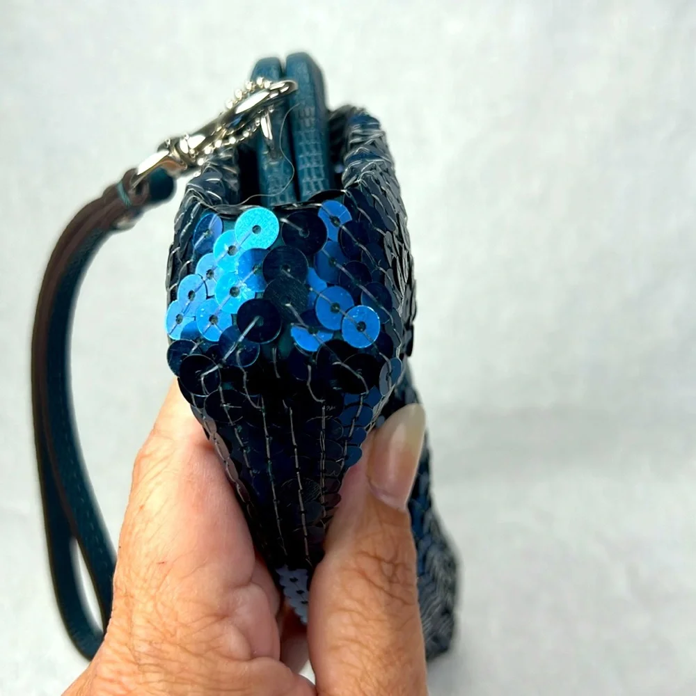 Coach Blue evening kiss lock Sequin Clutch. - Picture 4 of 8